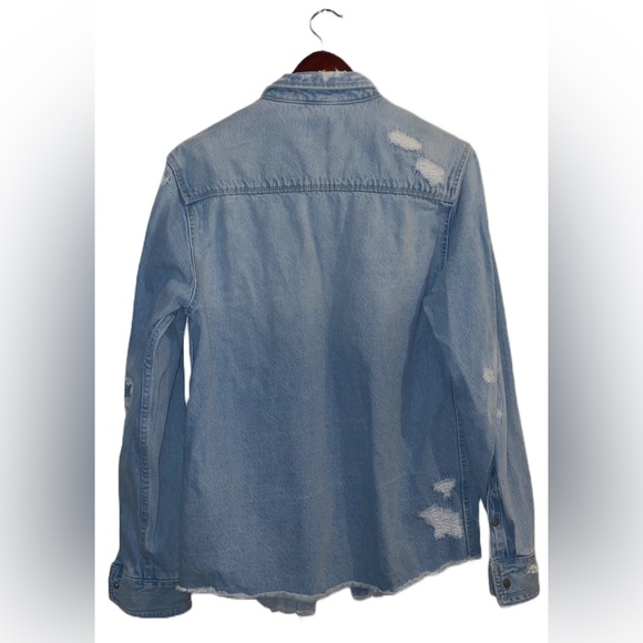 Zara Denim Blue Patched Relaxed Fit Long Sleeve Button Down Shirt Size Medium - Picture 2 of 3